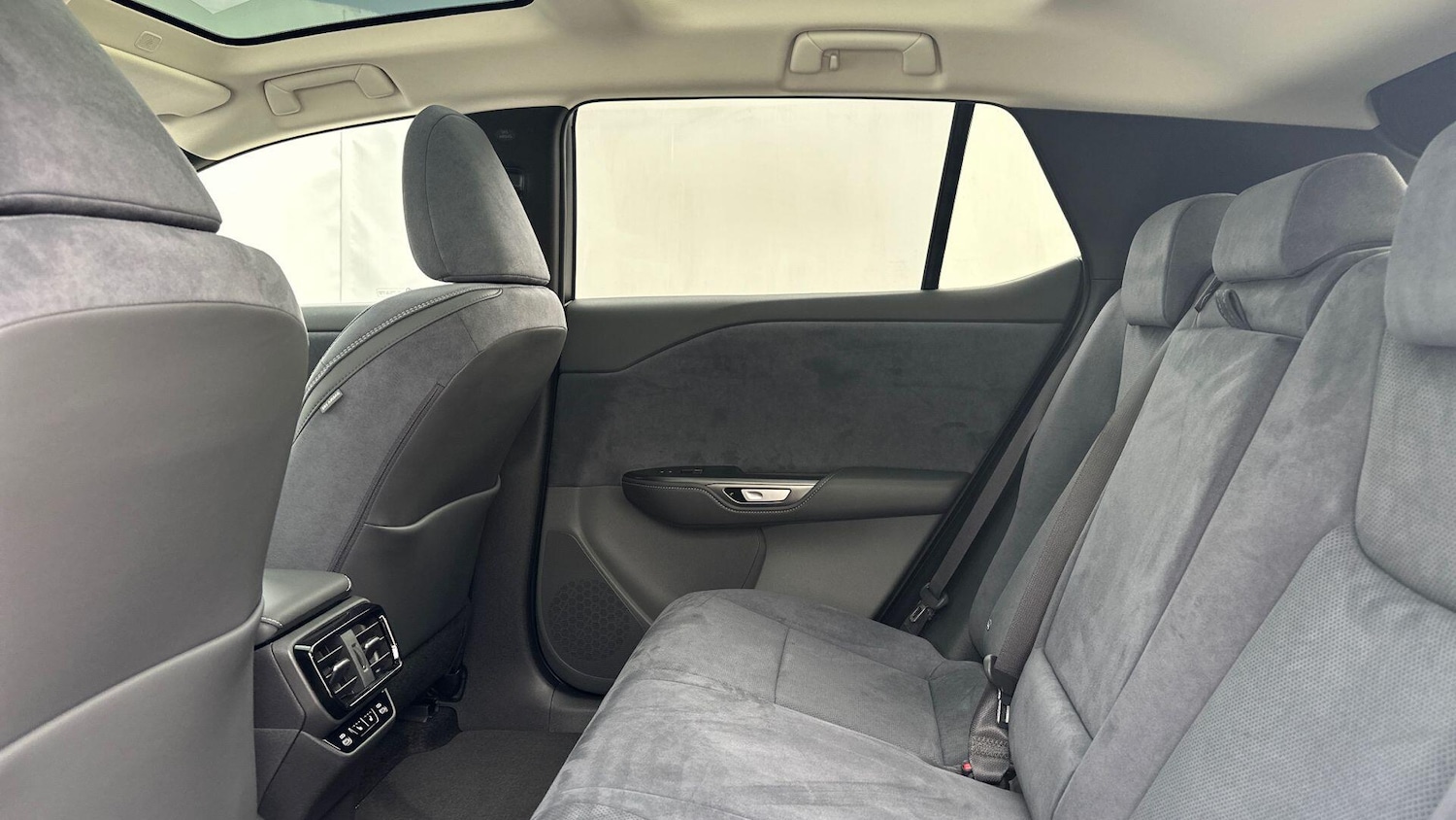 Used Lexus RZ 2025 for sale - 77202439: Photo 13