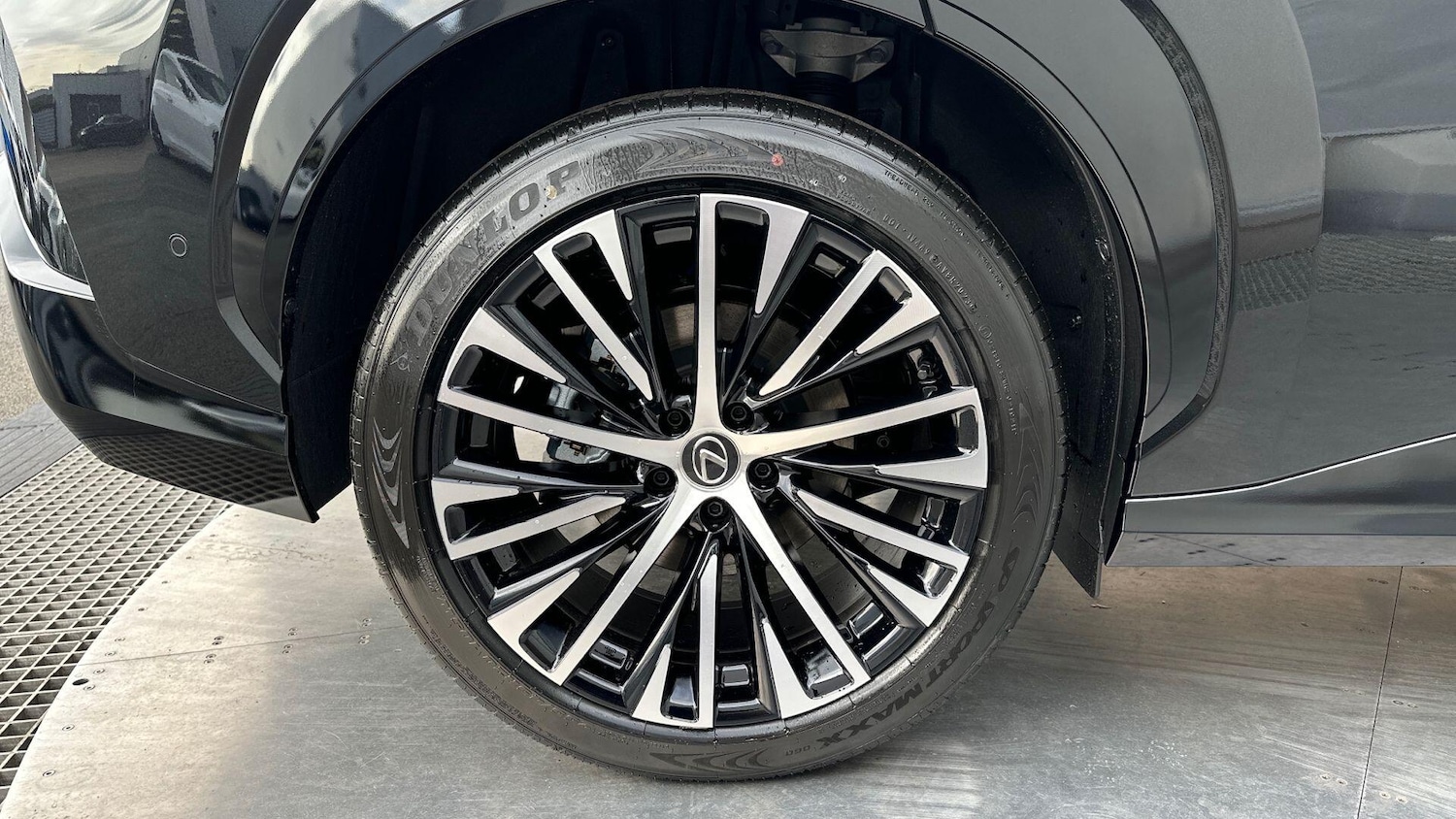 Used Lexus RZ 2025 for sale - 77202439: Photo 14