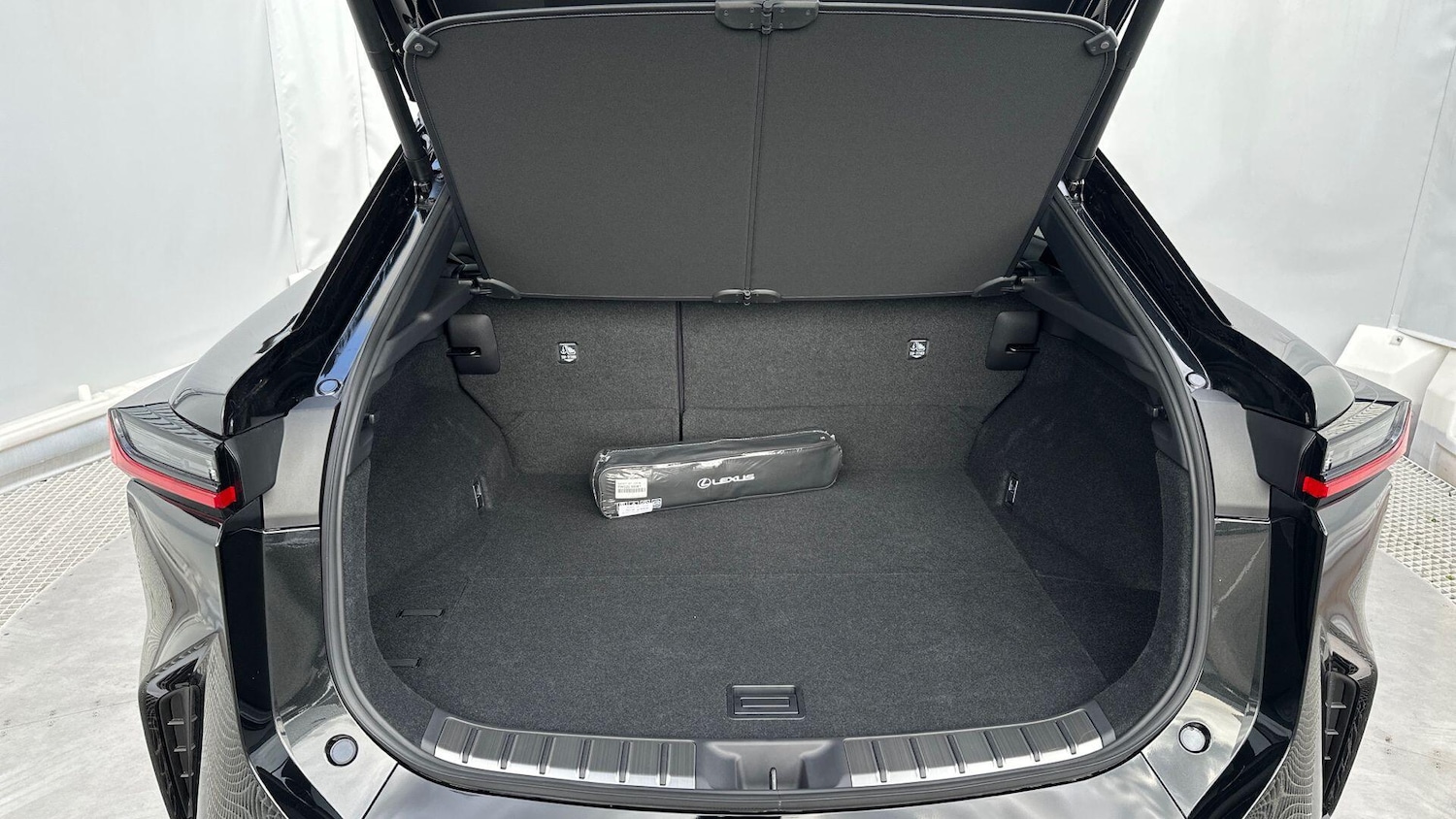 Used Lexus RZ 2025 for sale - 77202439: Photo 22