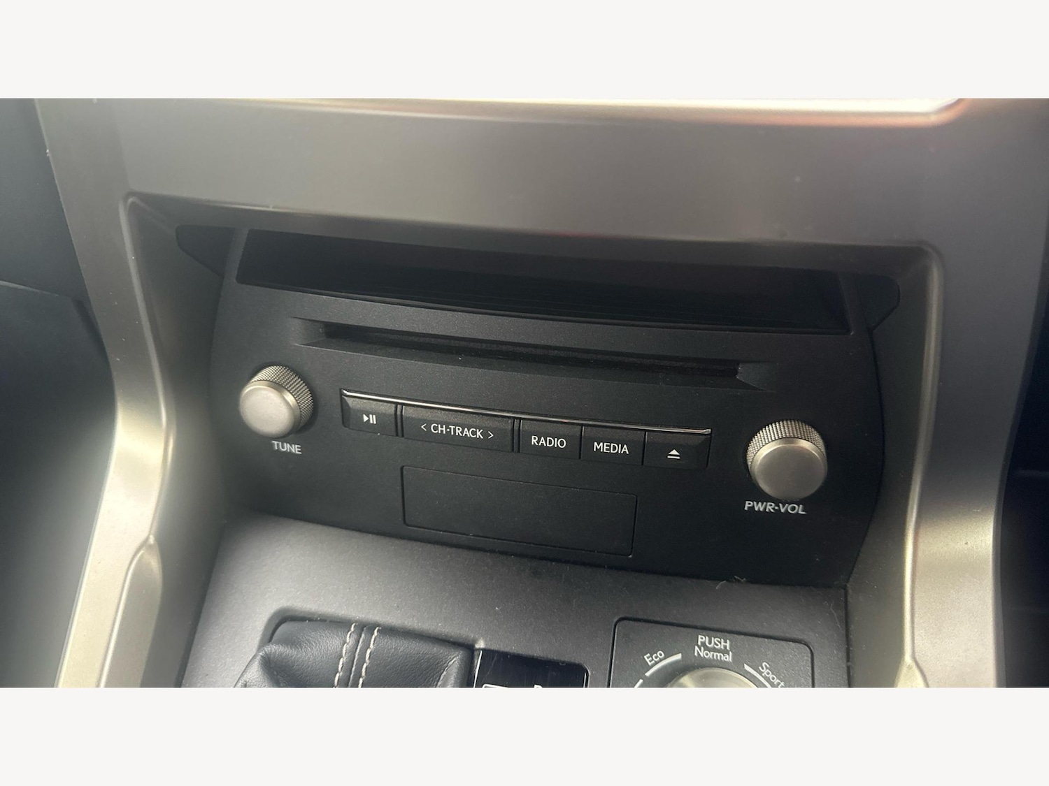 Used Lexus NX 2019 for sale - 77977702: Photo 31