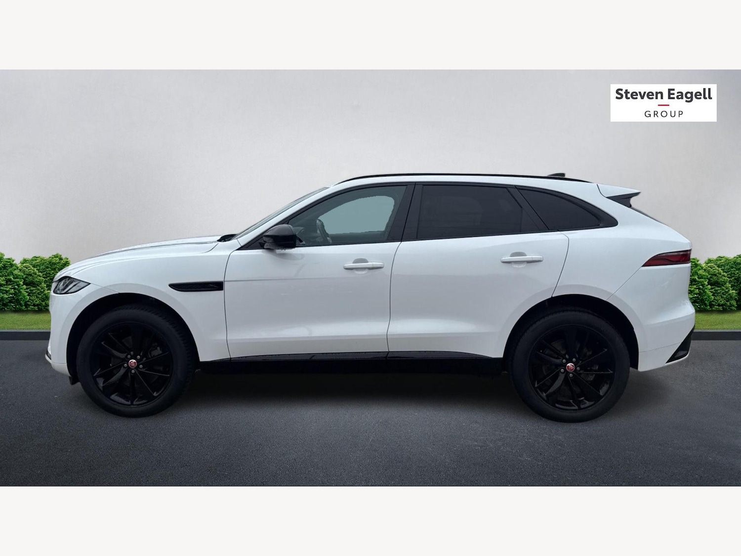 Used Jaguar F-Pace 2023 for sale - 78047132: Photo 3