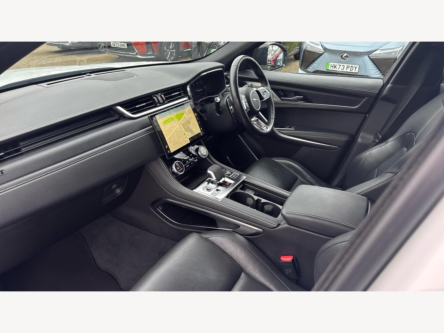 Used Jaguar F-Pace 2023 for sale - 78047132: Photo 8