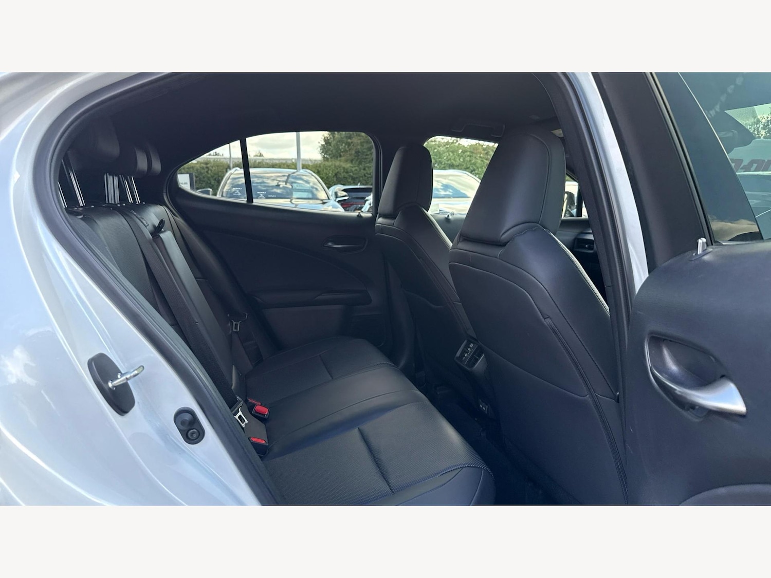Used Lexus UX 2022 for sale - 75927718: Photo 11