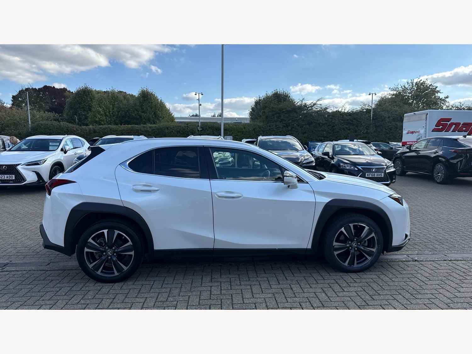 Used Lexus UX 2022 for sale - 75927718: Photo 18