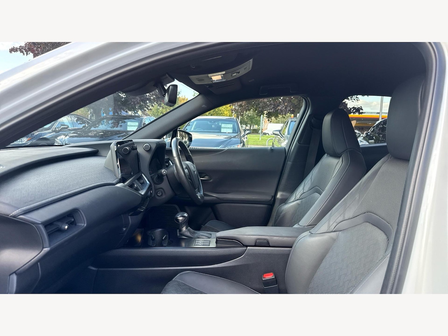Used Lexus UX 2022 for sale - 75927718: Photo 8