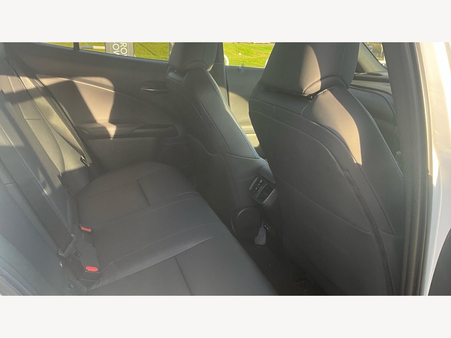 Used Lexus UX 2022 for sale - 77611960: Photo 11
