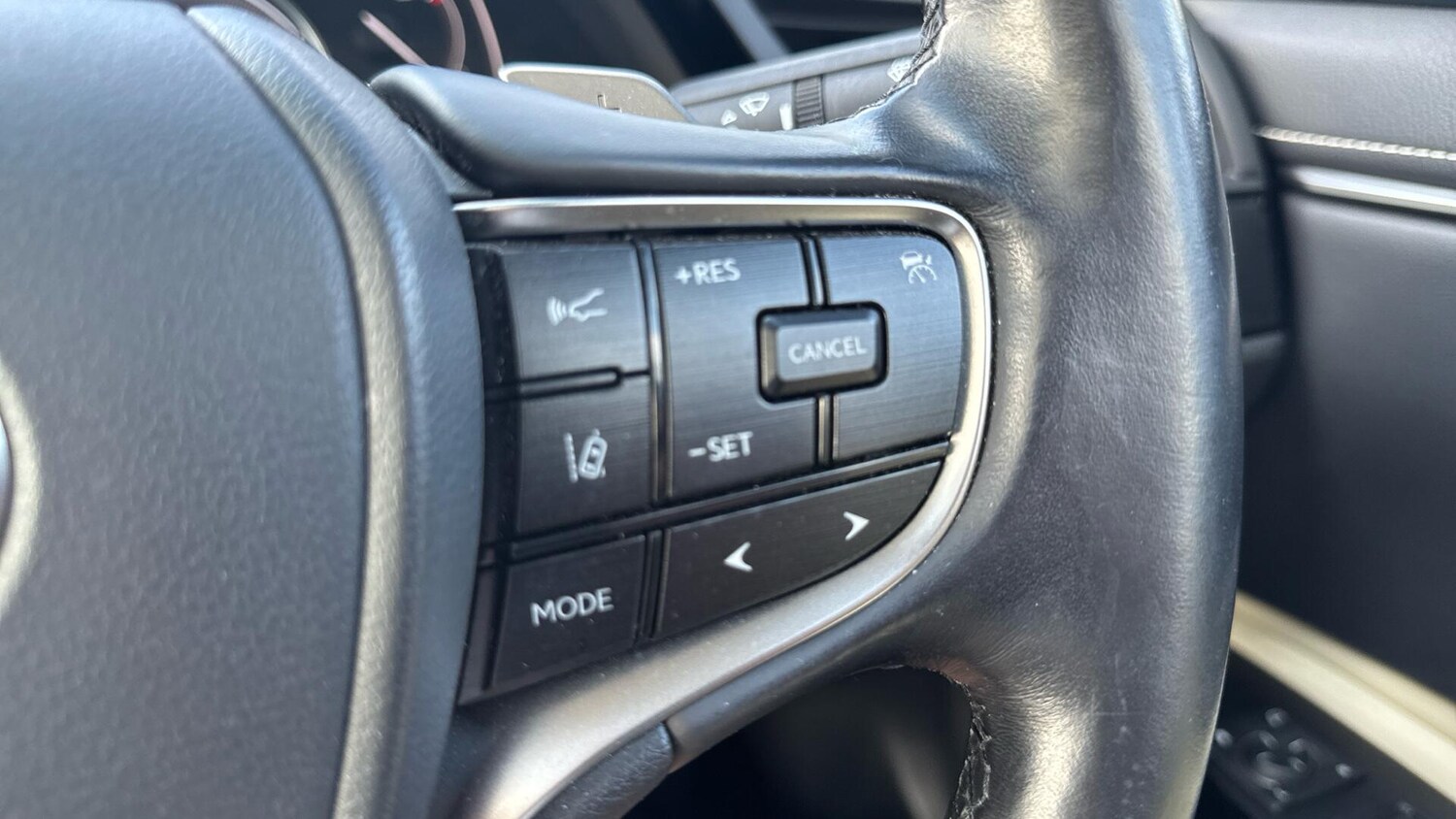 Used Lexus ES 2022 for sale - 75808545: Photo 33