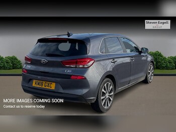 Used Hyundai i30 2017 for sale - 77359127: Photo