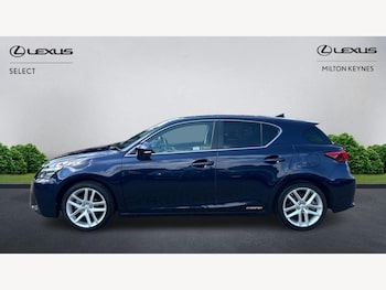 Used Lexus CT 2017 for sale - 75140974: Photo