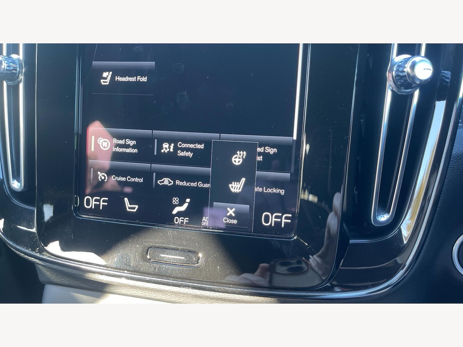 Used Volvo XC40 2021 for sale - 75965391: Photo 23