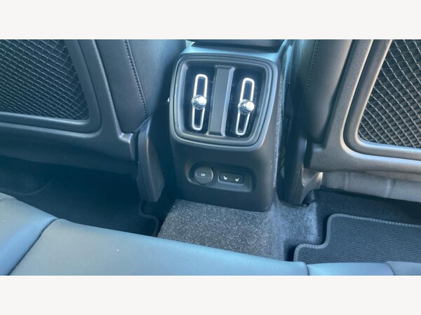 Used Volvo XC40 2021 for sale - 75965391: Photo 28