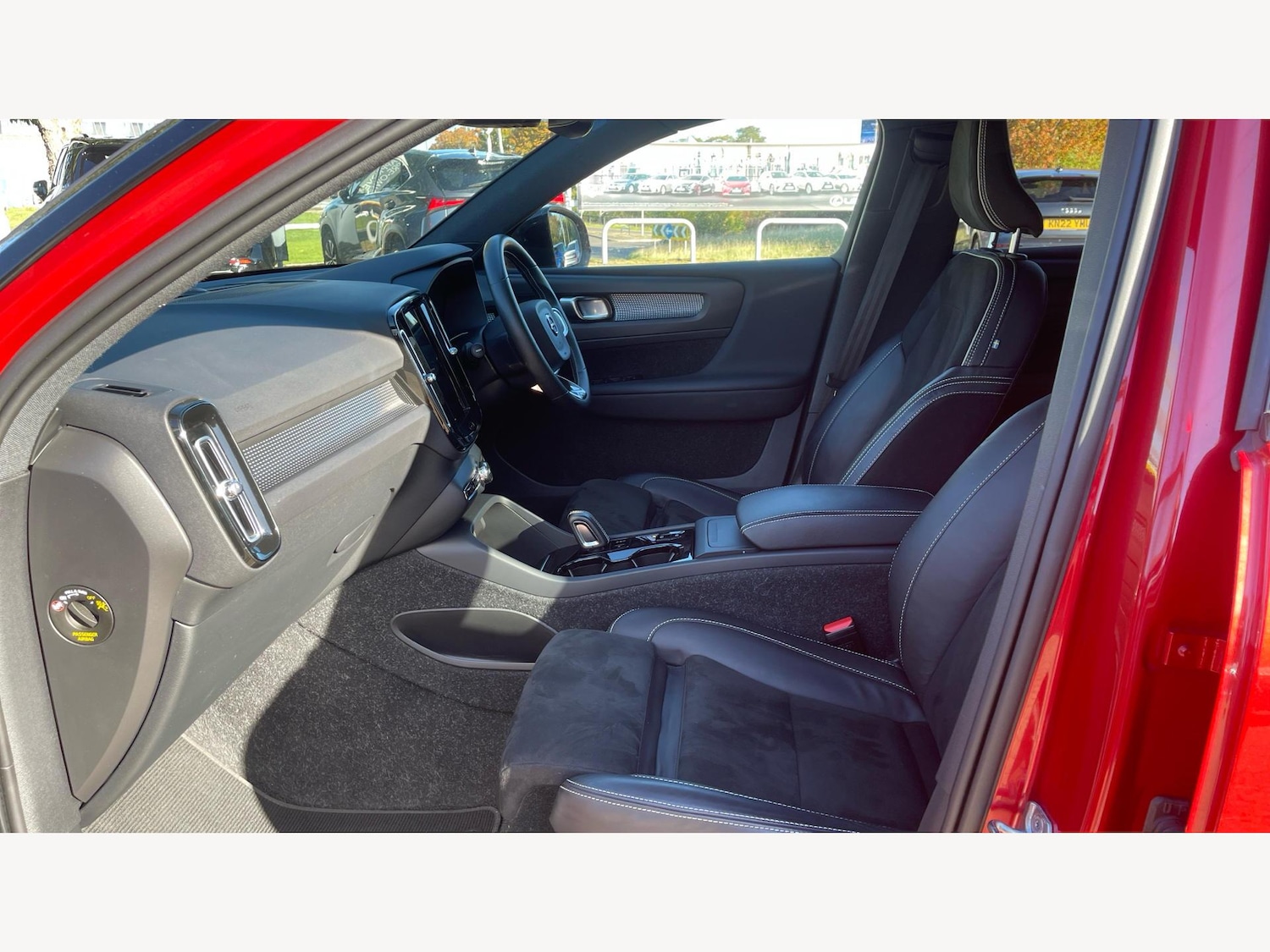 Used Volvo XC40 2021 for sale - 75965391: Photo 8