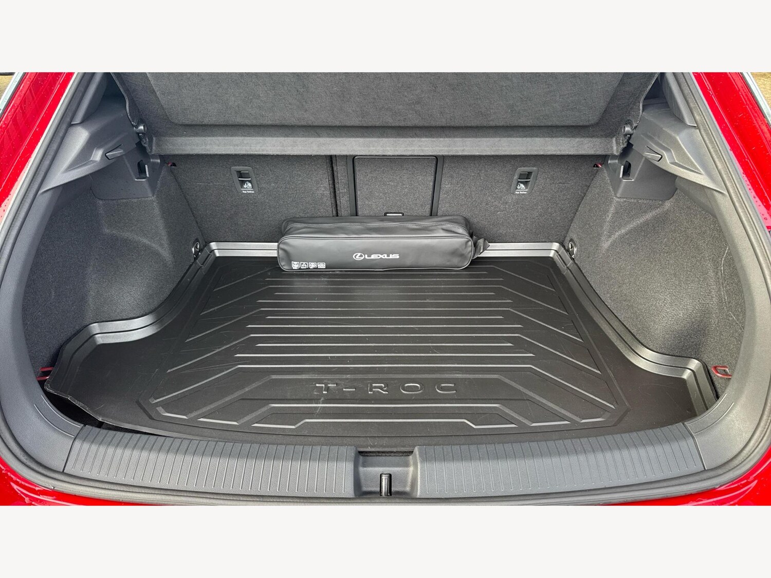 Used Volkswagen T-Roc 2023 for sale - 76550158: Photo 17