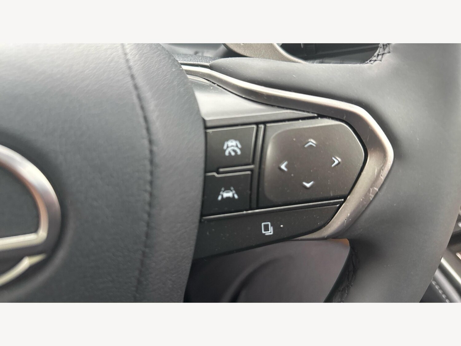 Used Lexus RZ 2024 for sale - 77101652: Photo 25