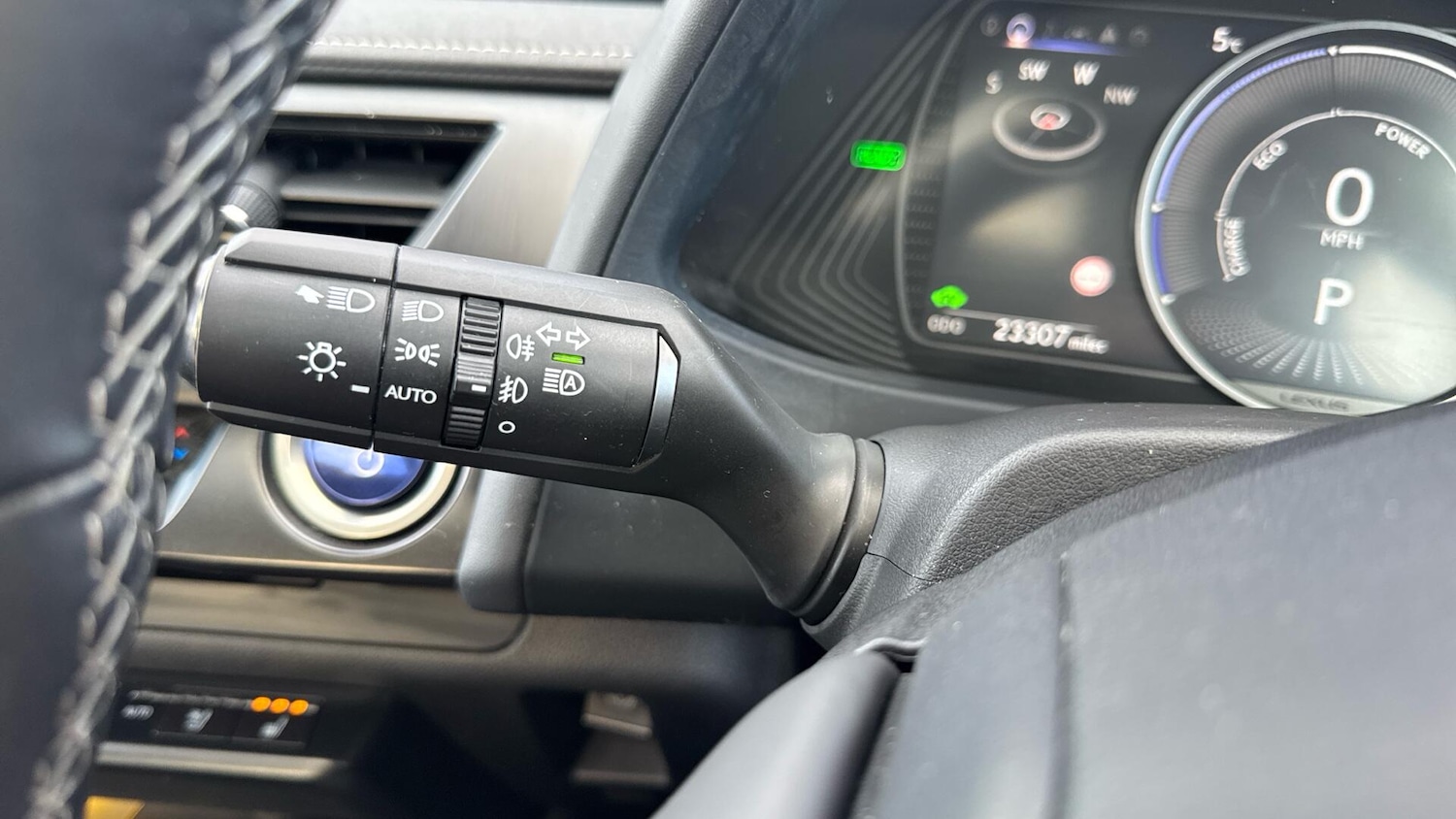 Used Lexus UX 2022 for sale - 77109142: Photo 35