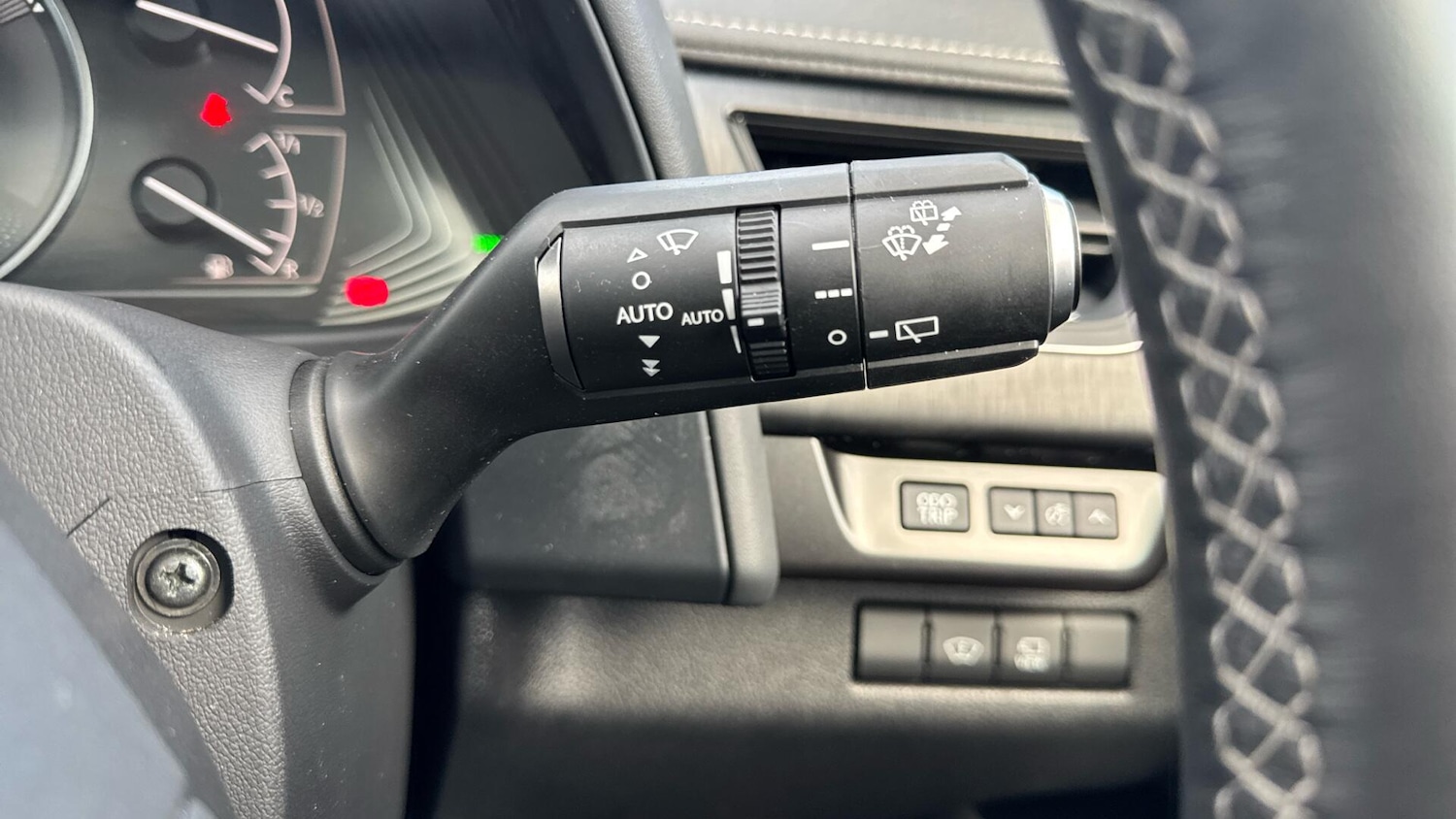 Used Lexus UX 2022 for sale - 77109142: Photo 36