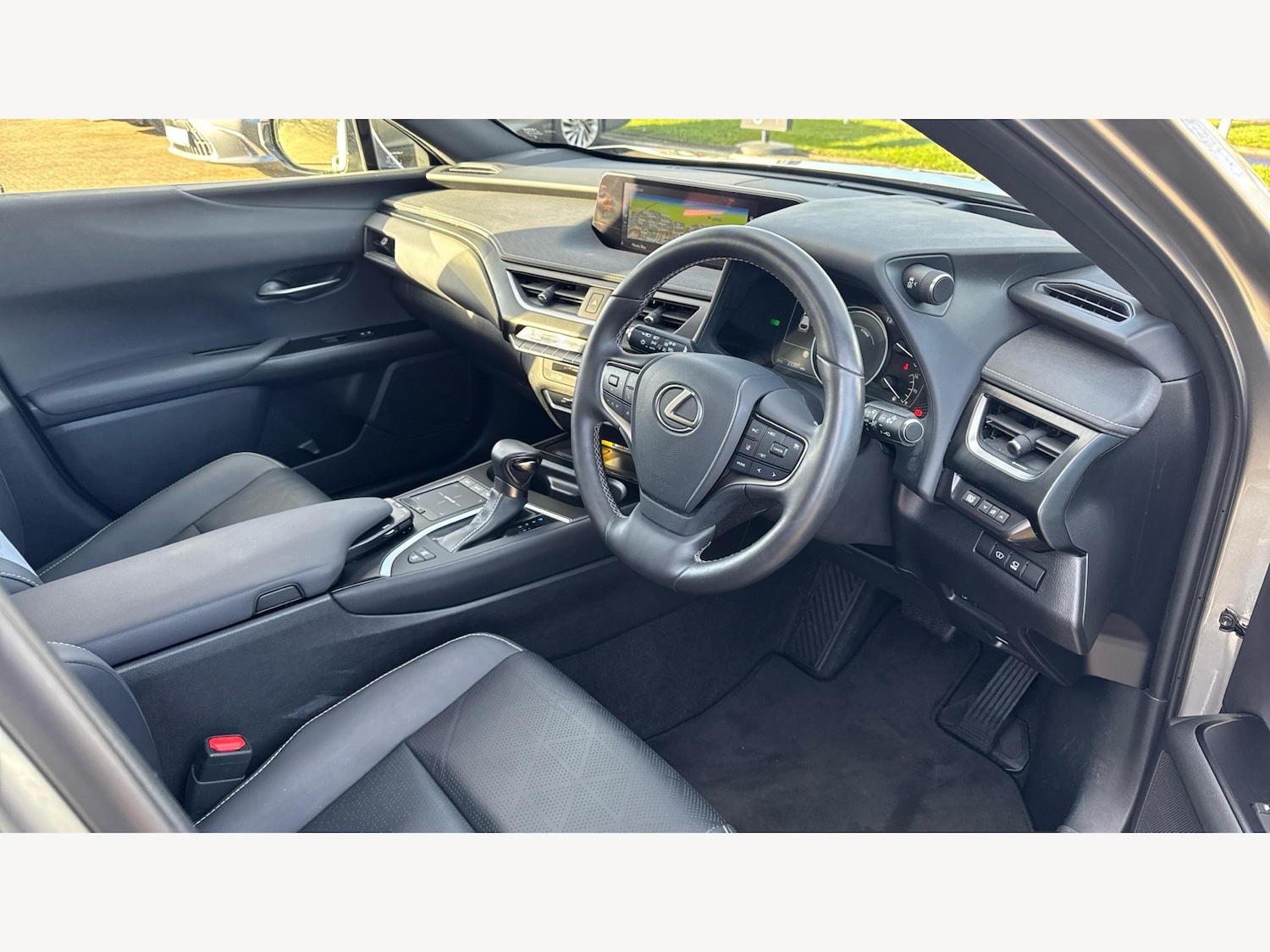 Used Lexus UX 2022 for sale - 77109142: Photo 8