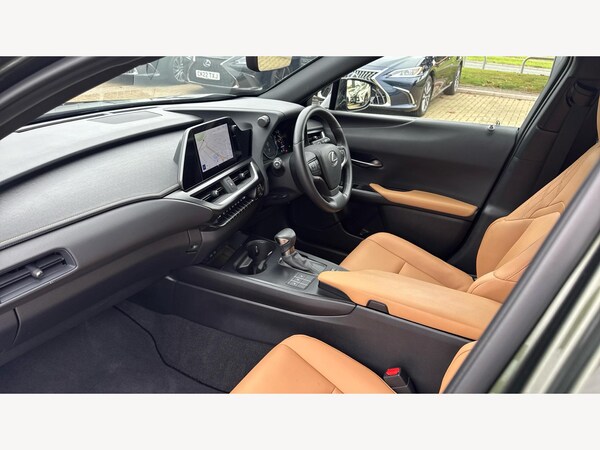 Used Lexus UX 2023 for sale - 76109618: Photo 8