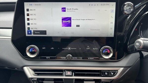 Used Lexus RX 2025 for sale - 75024381: Photo 22