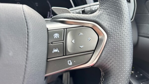 Used Lexus RX 2025 for sale - 75024381: Photo 32