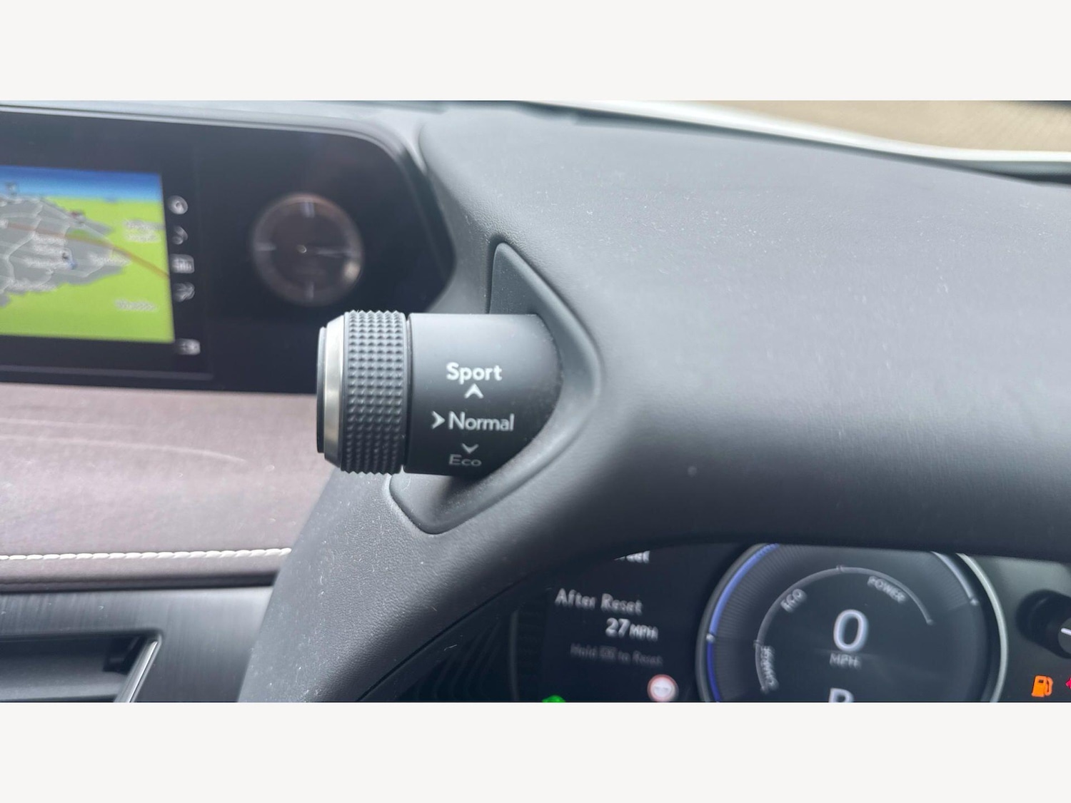 Used Lexus UX 2019 for sale - 78148231: Photo 31