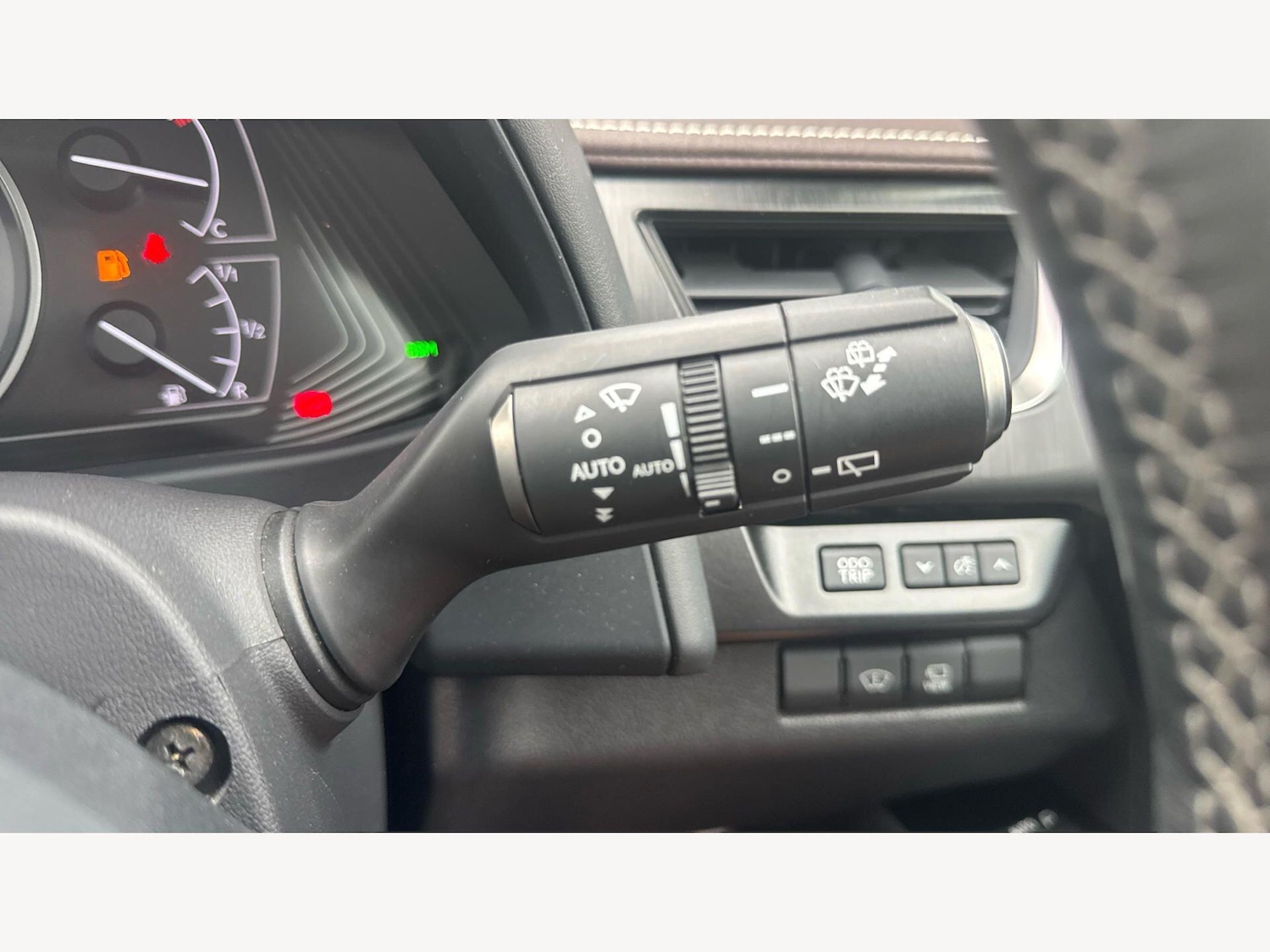 Used Lexus UX 2019 for sale - 78148231: Photo 39