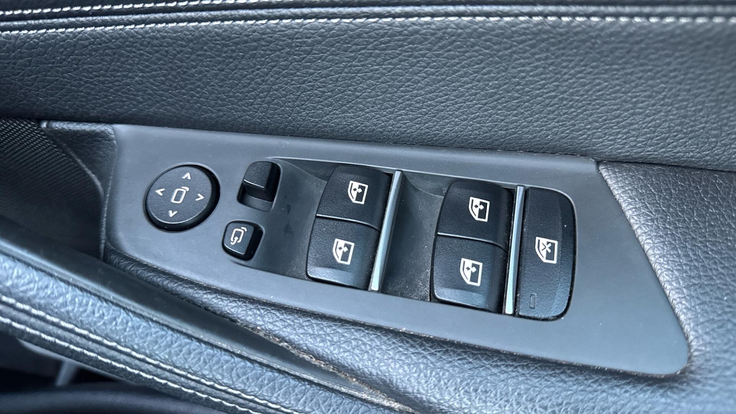 Used BMW 5 Series 2018 for sale - 77091424: Photo 36