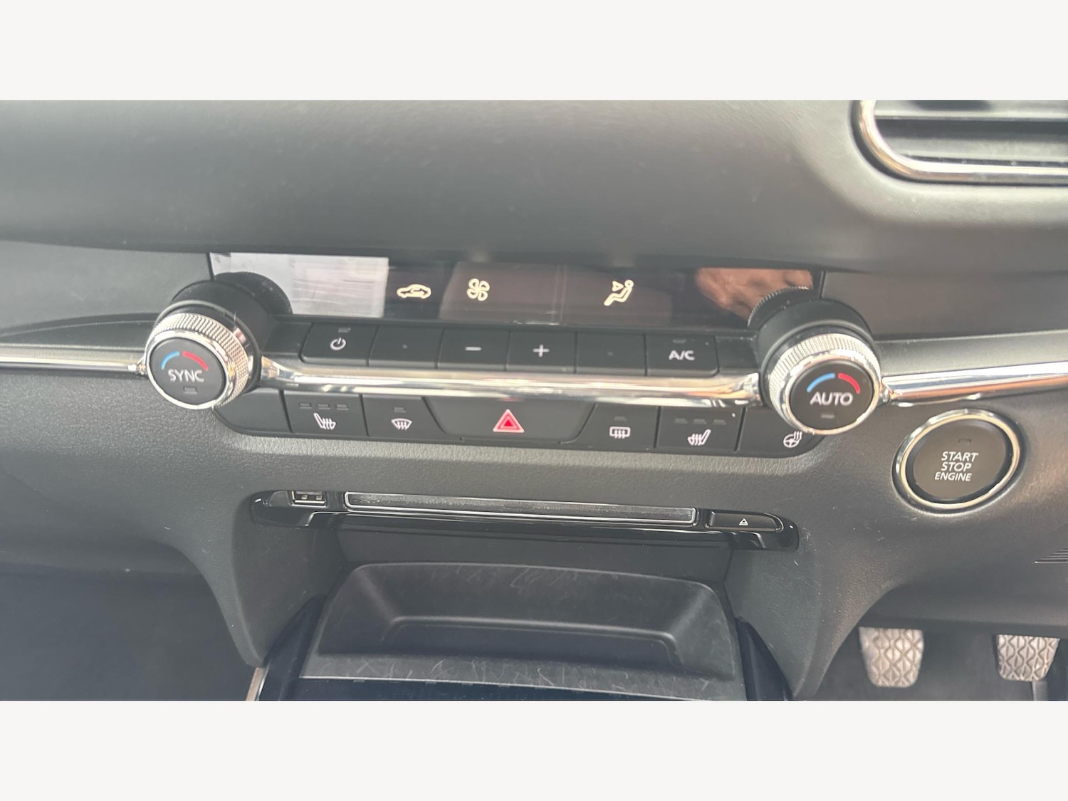 Used Mazda CX-30 2021 for sale - 76688607: Photo 28