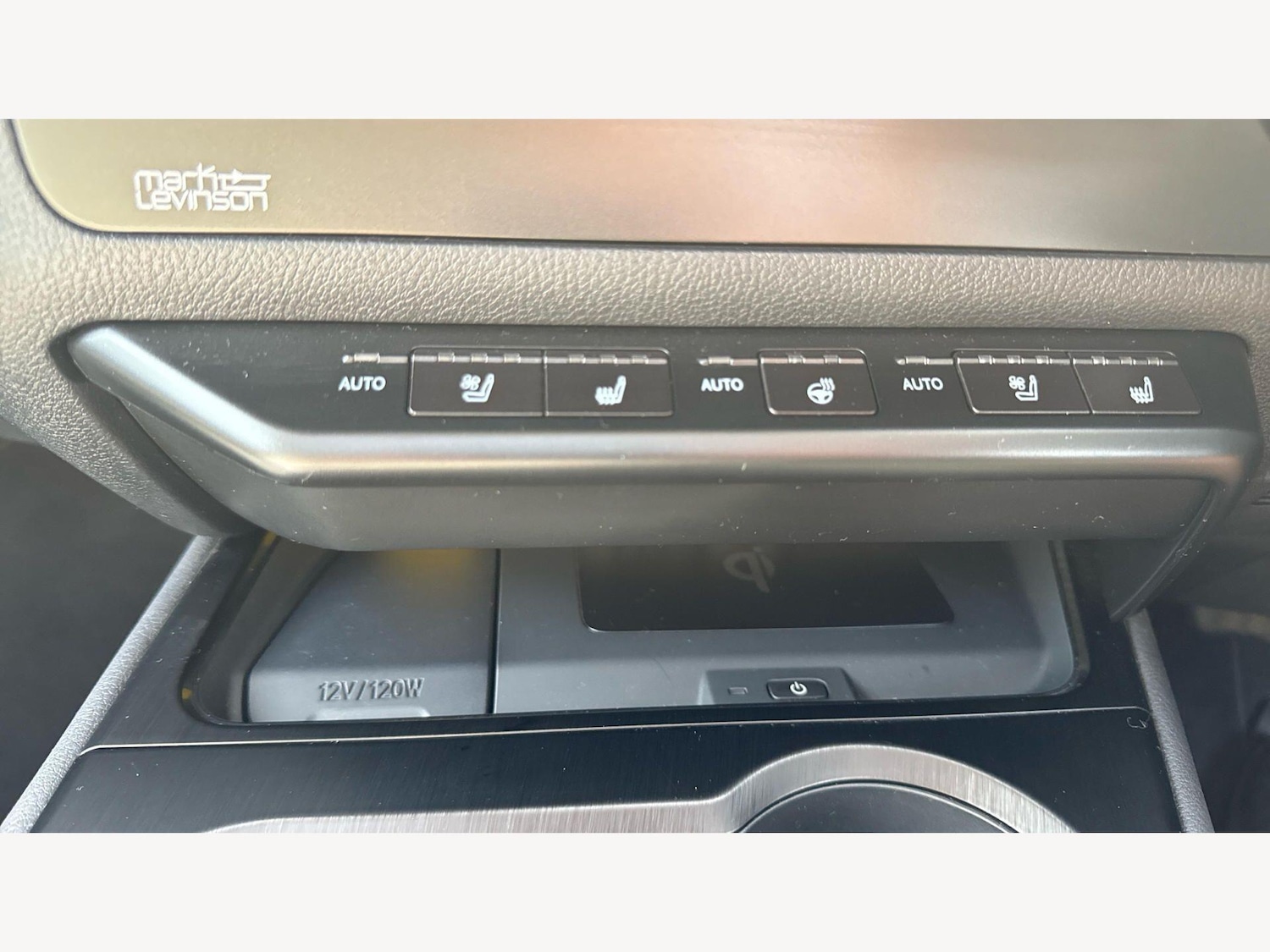 Used Lexus UX 2021 for sale - 77793358: Photo 31