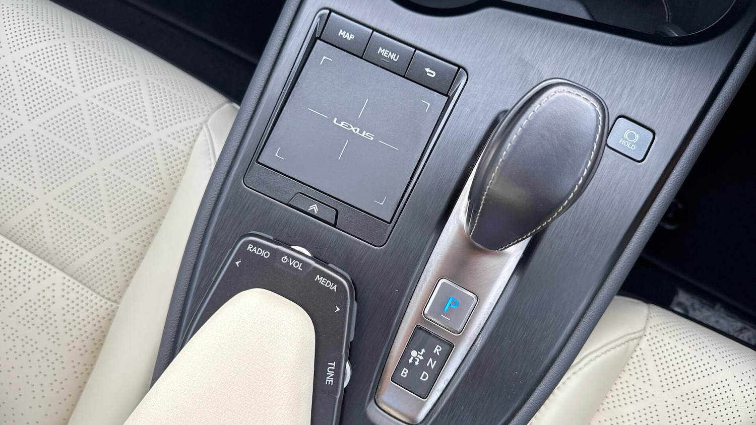 Used Lexus UX 2021 for sale - 77793358: Photo 32