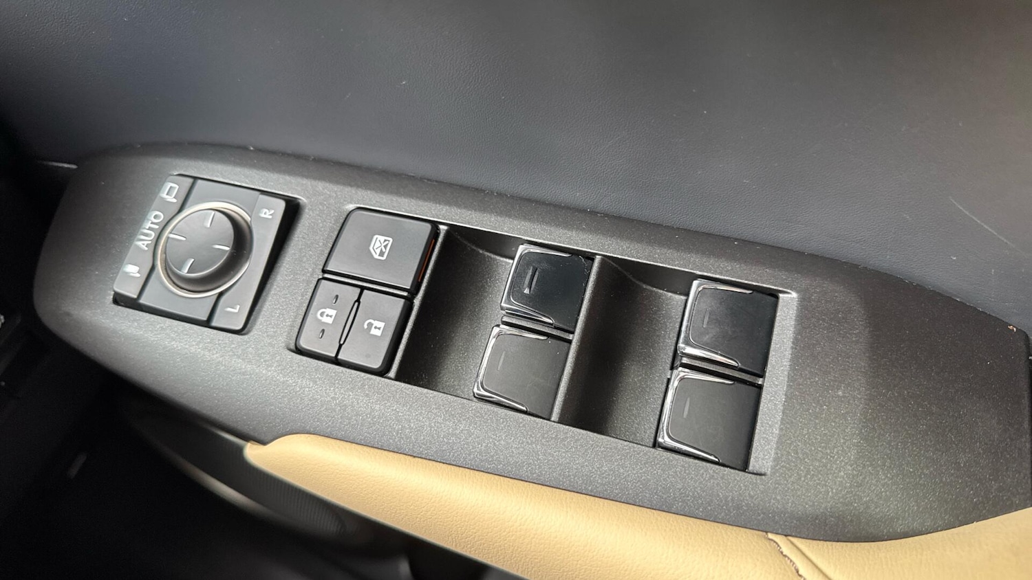 Used Lexus NX 2020 for sale - 76549446: Photo 40