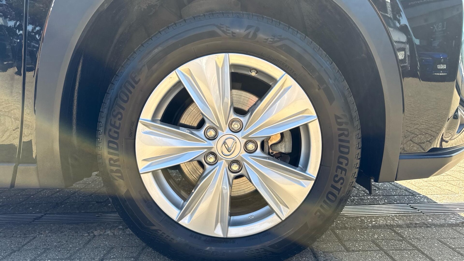 Vehicle 21