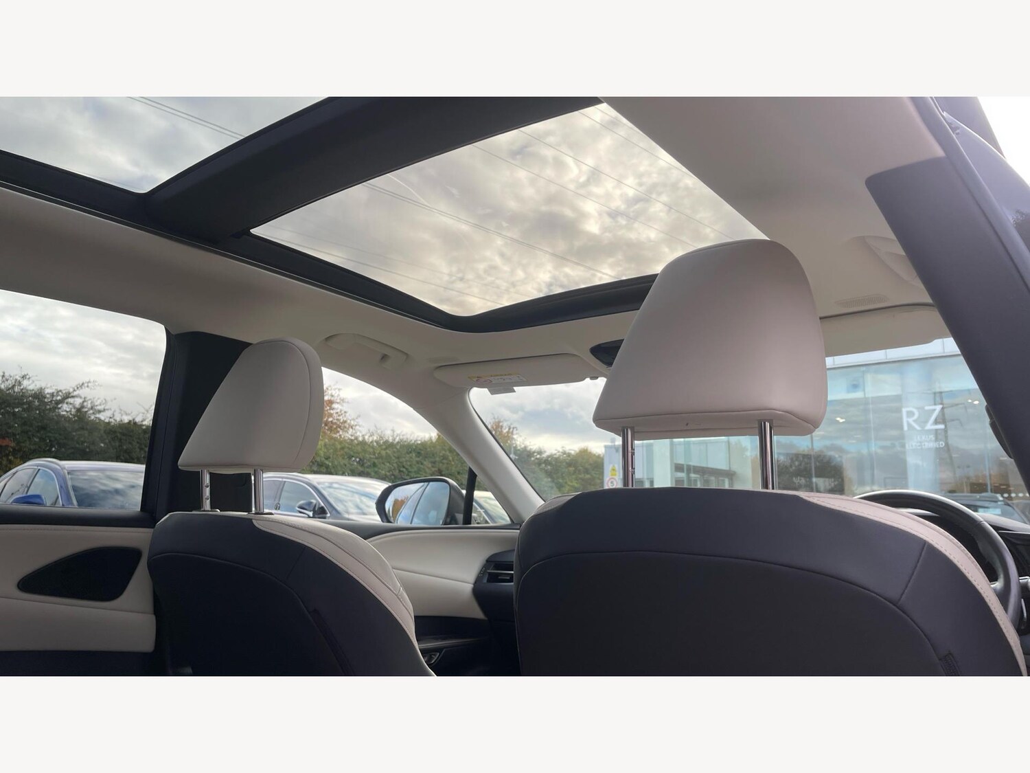Used Lexus RX 2023 for sale - 76336954: Photo 28