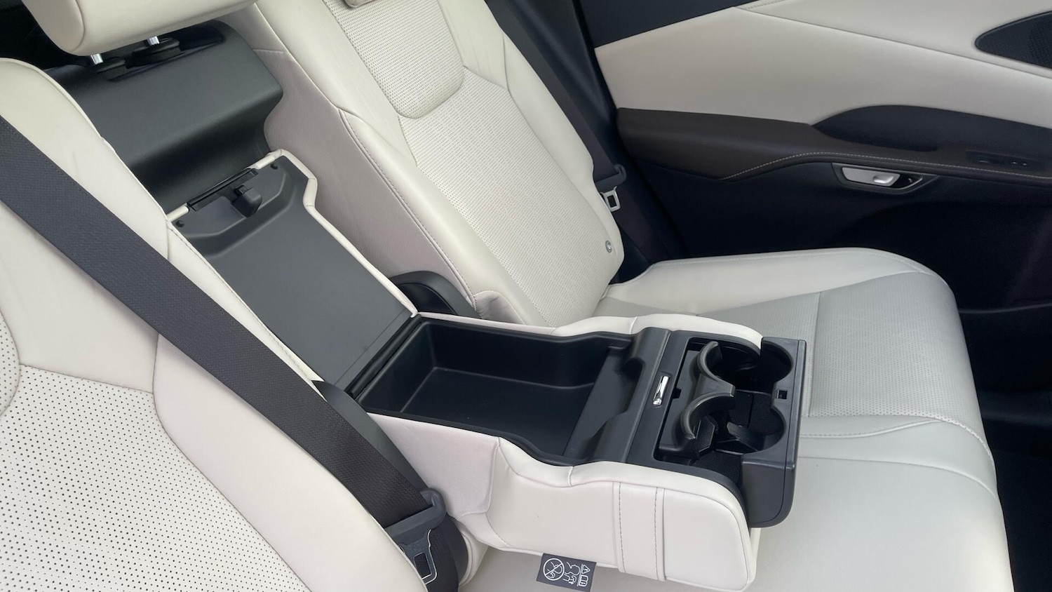 Used Lexus RX 2023 for sale - 76336954: Photo 33