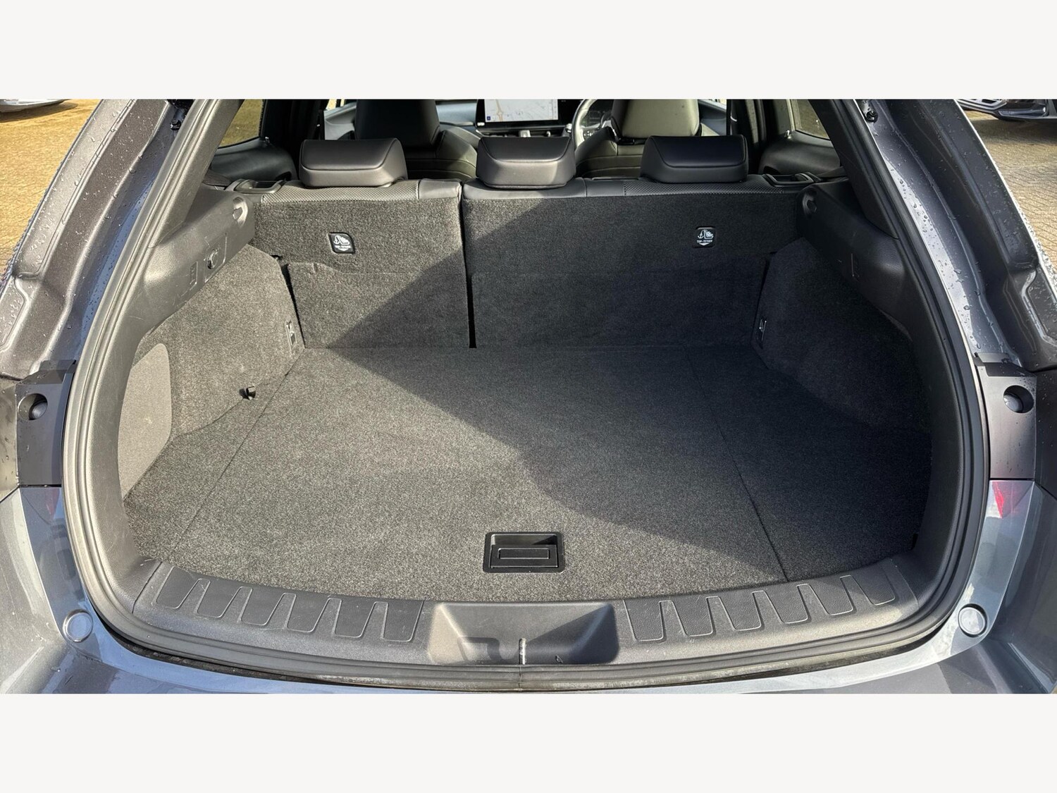 Used Lexus UX 2023 for sale - 76549416: Photo 17