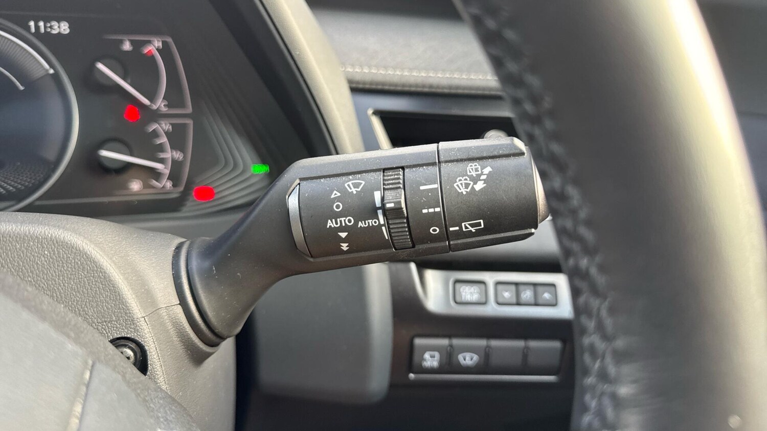 Used Lexus UX 2023 for sale - 76549416: Photo 35