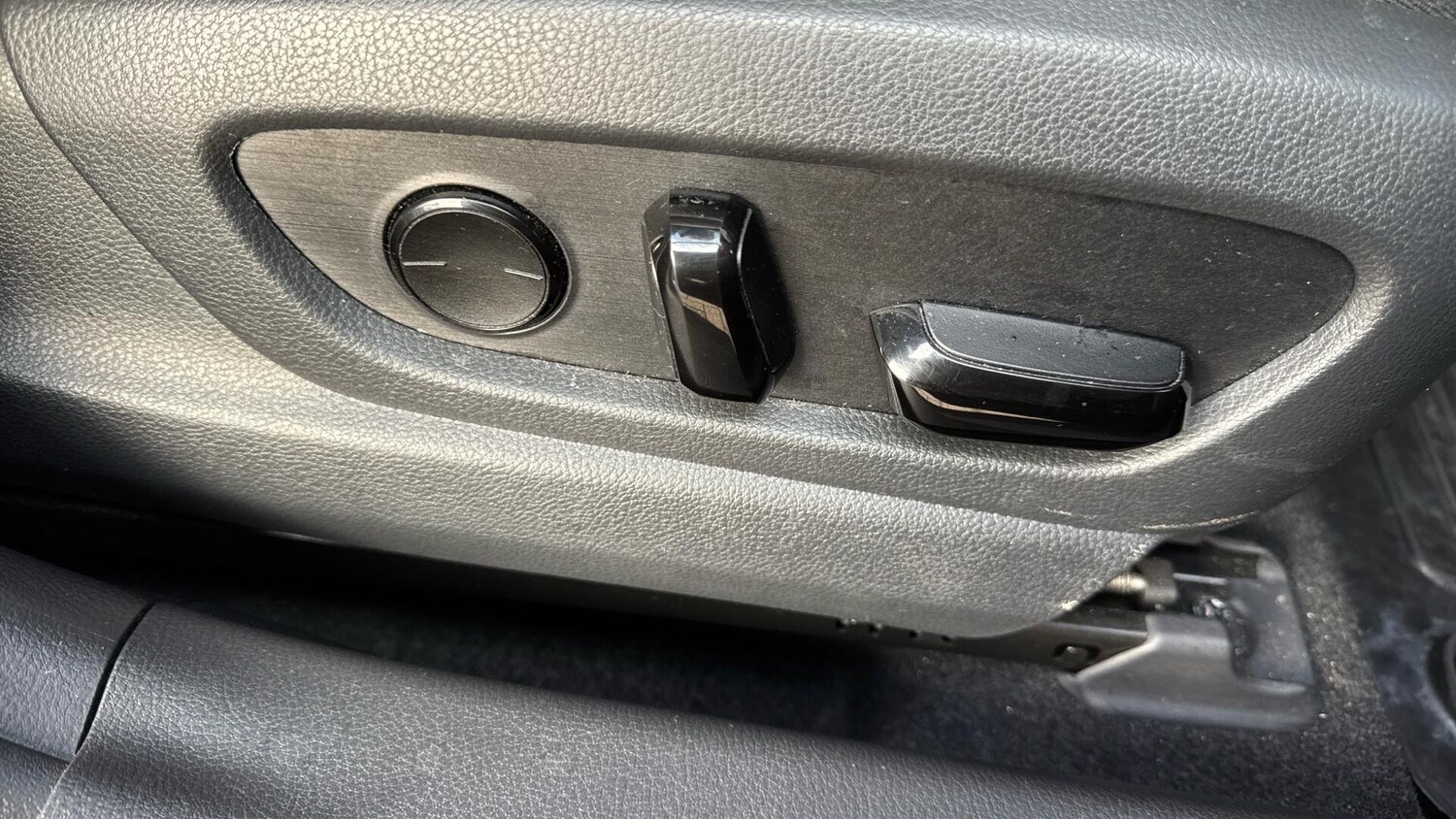 Used Lexus UX 2023 for sale - 76549416: Photo 38