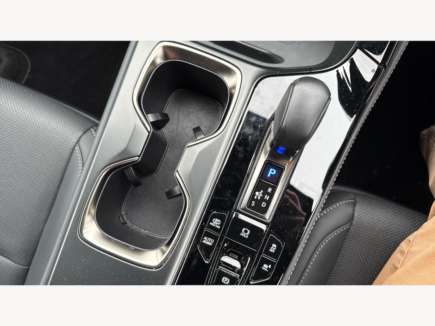 Used Lexus NX for sale - 77587105: Photo 29