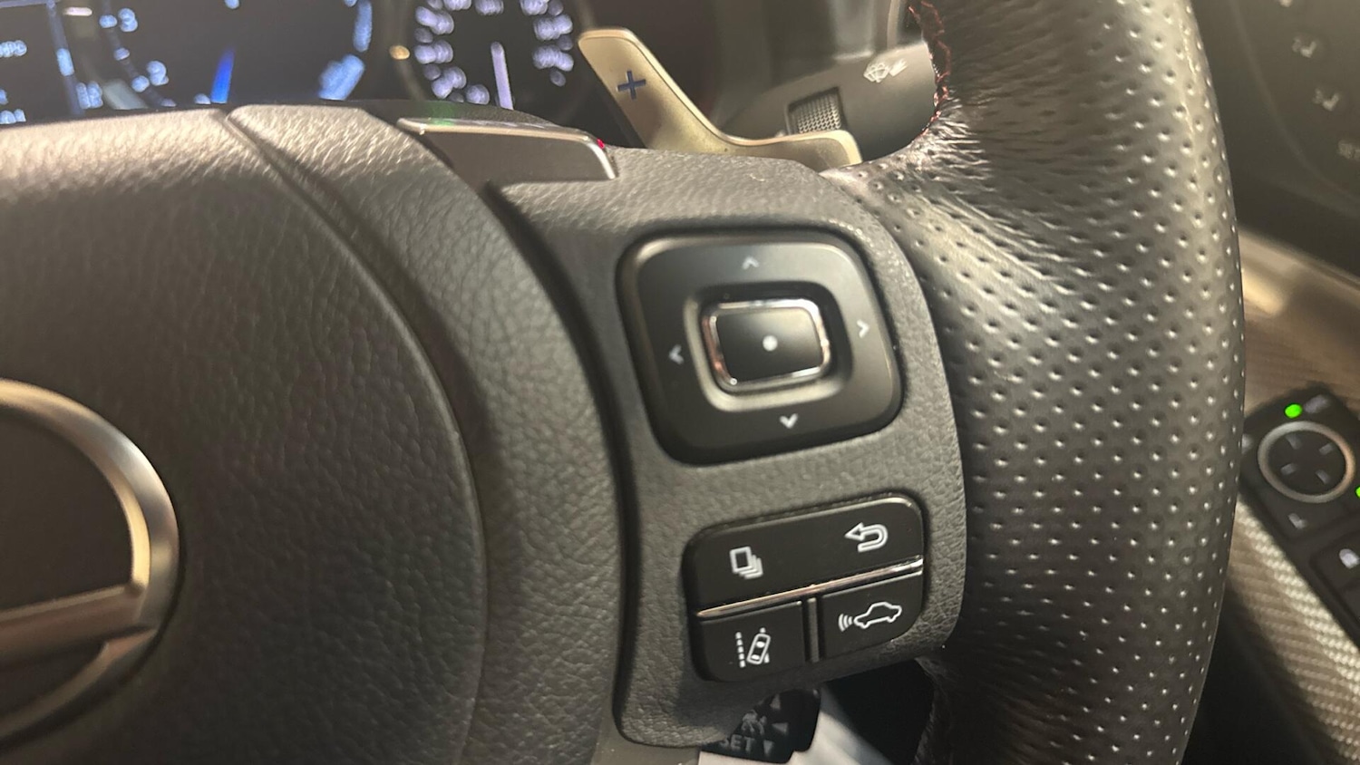 Used Lexus RC 2024 for sale - 77467877: Photo 34