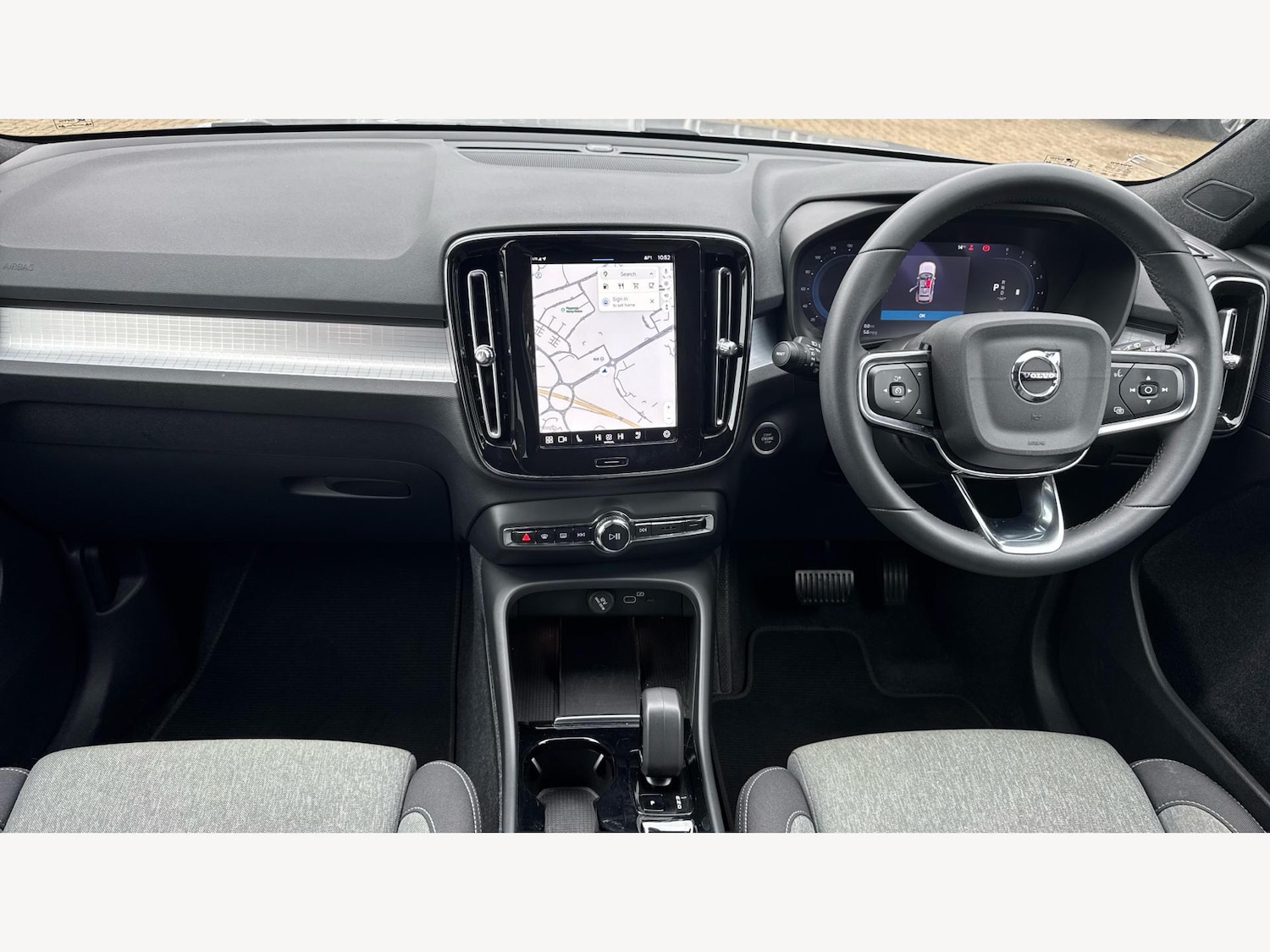 Used Volvo XC40 2023 for sale - 76326659: Photo 9