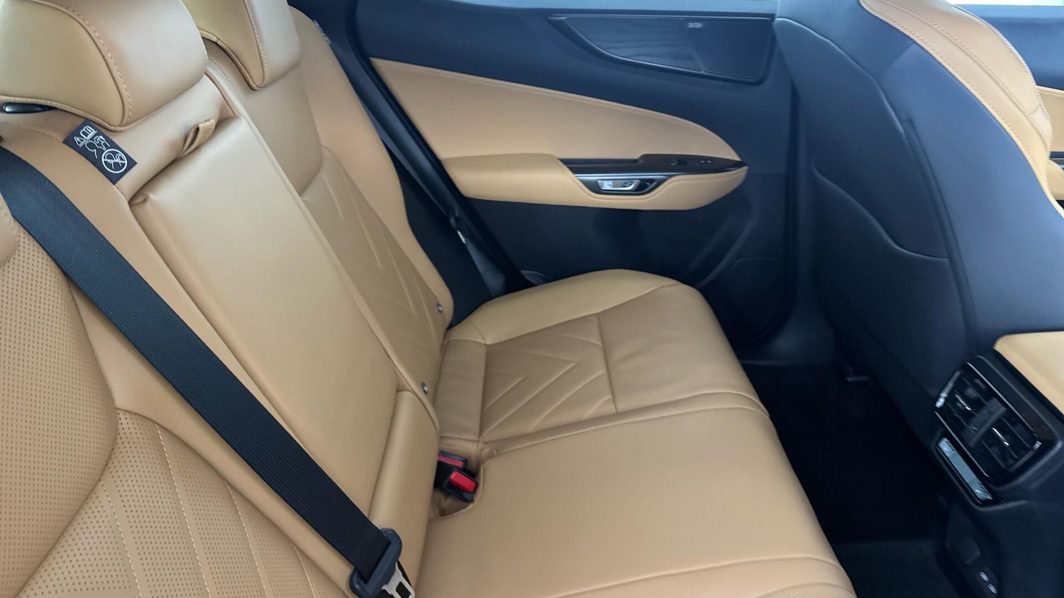 Used Lexus NX 2023 for sale - 77081341: Photo 9