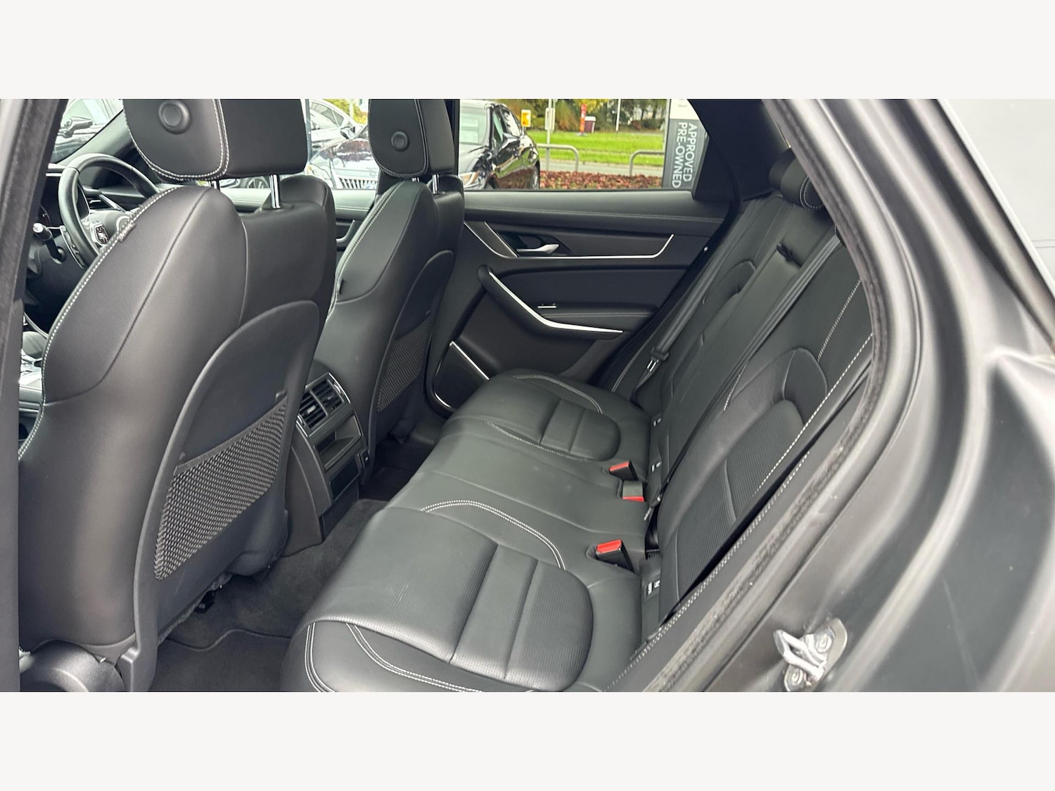 Used Jaguar F-Pace 2023 for sale - 76269980: Photo 16