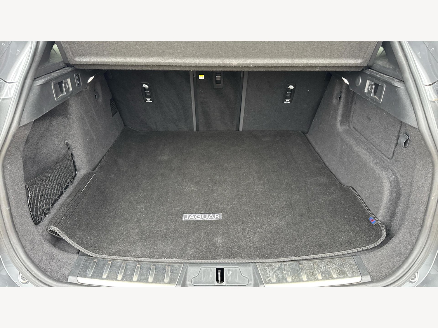Used Jaguar F-Pace 2023 for sale - 76269980: Photo 17