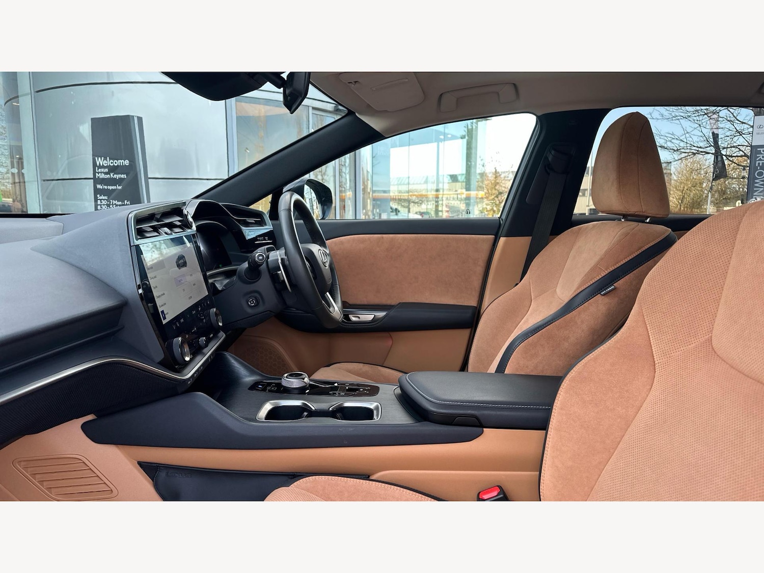 Used Lexus RZ 2023 for sale - 77646409: Photo 8