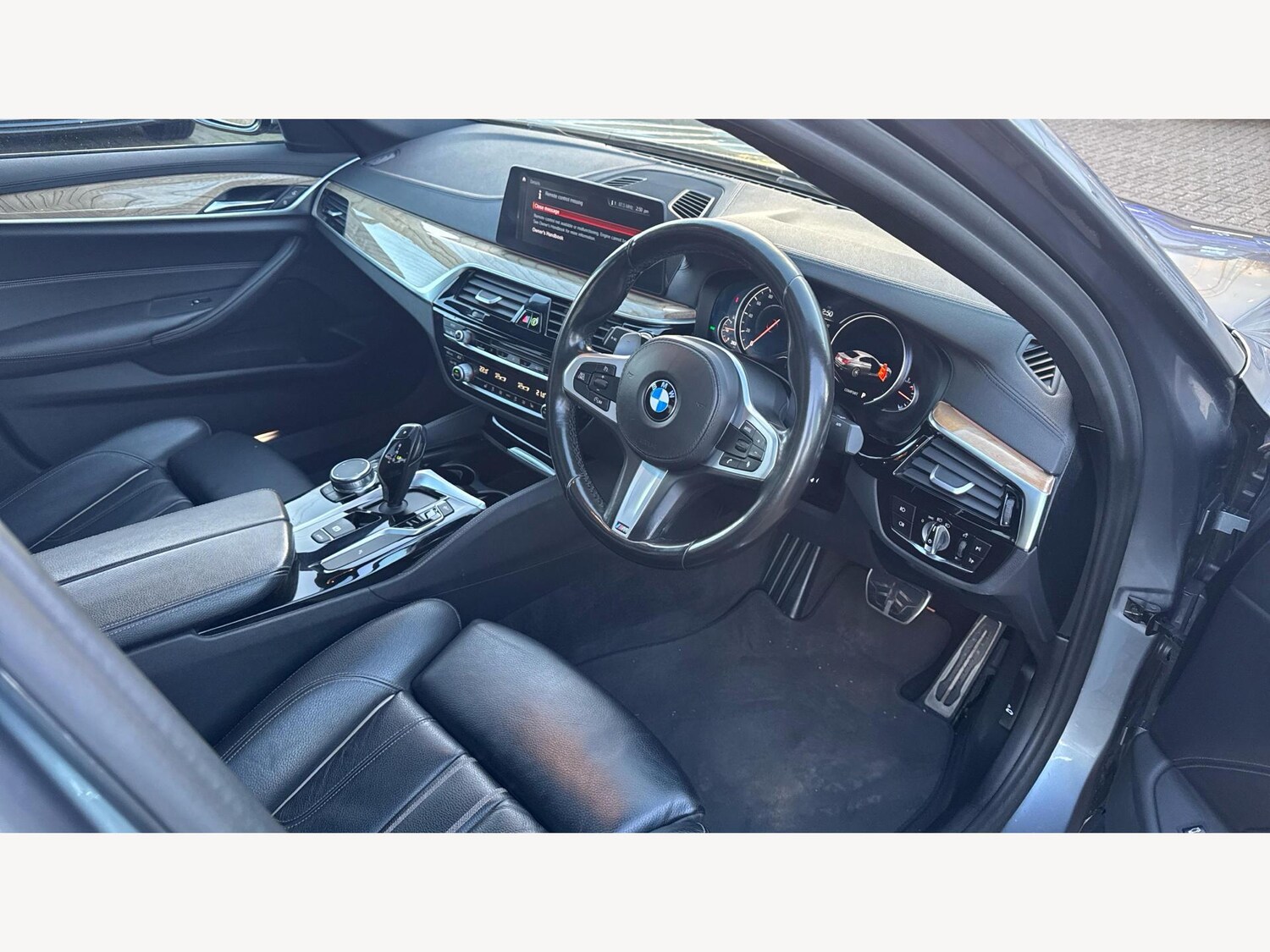 Used BMW 5 Series 2018 for sale - 77016722: Photo 15