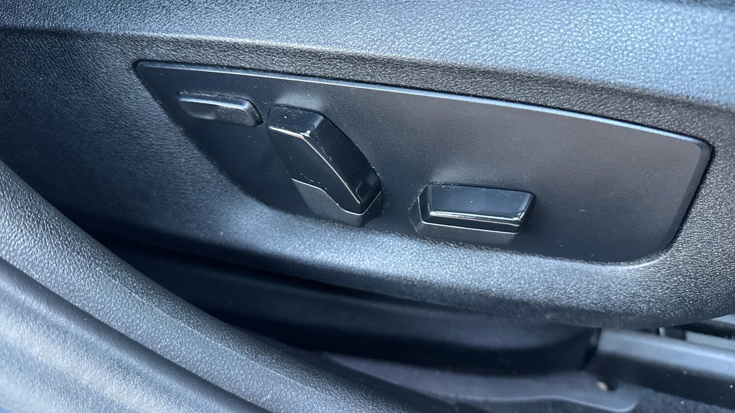 Used BMW 5 Series 2018 for sale - 77016722: Photo 37