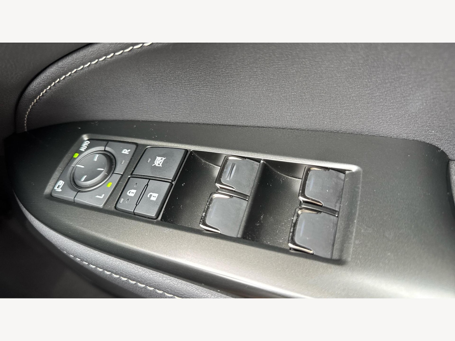 Used Lexus NX 2024 for sale - 76138361: Photo 32