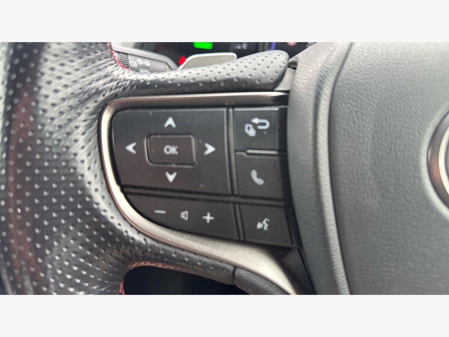 Used Lexus UX 2020 for sale - 77994174: Photo 31