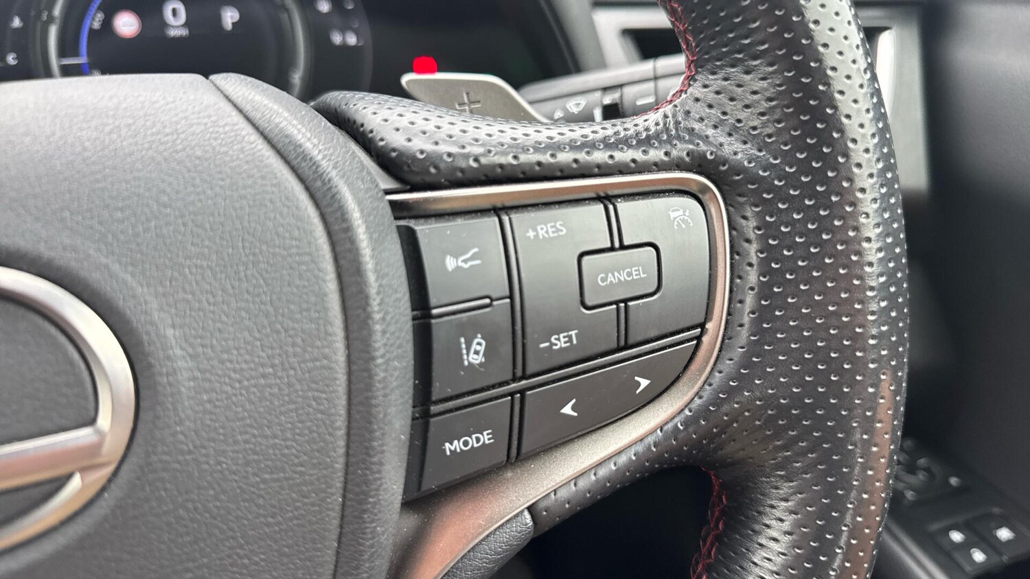 Used Lexus UX 2020 for sale - 77994174: Photo 38