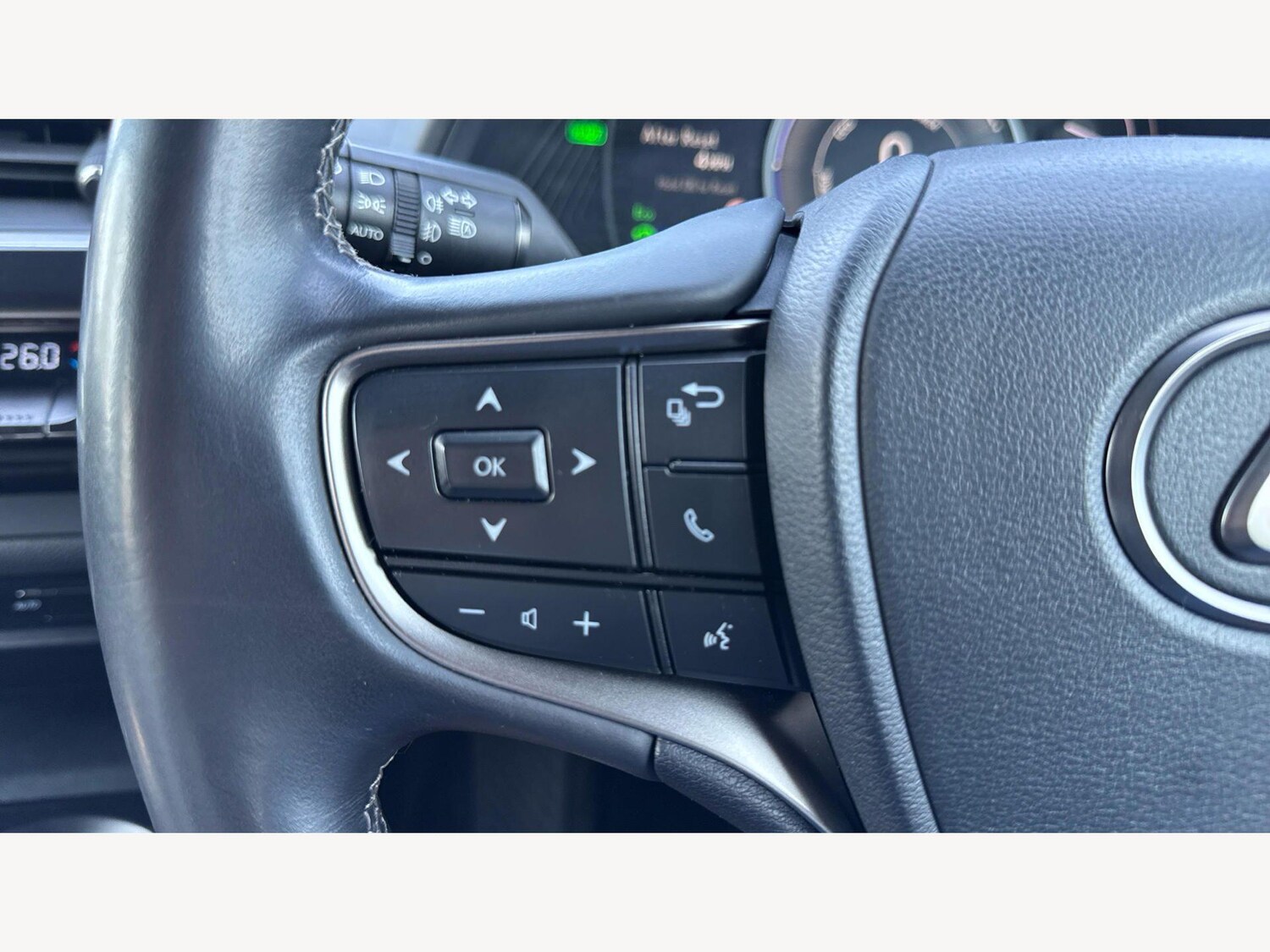 Used Lexus UX 2022 for sale - 77970657: Photo 31